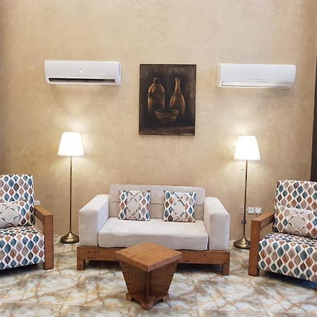 الحماد للشقق الفندقية - فرع سلطان بن سلمان Dschidda Exterior foto