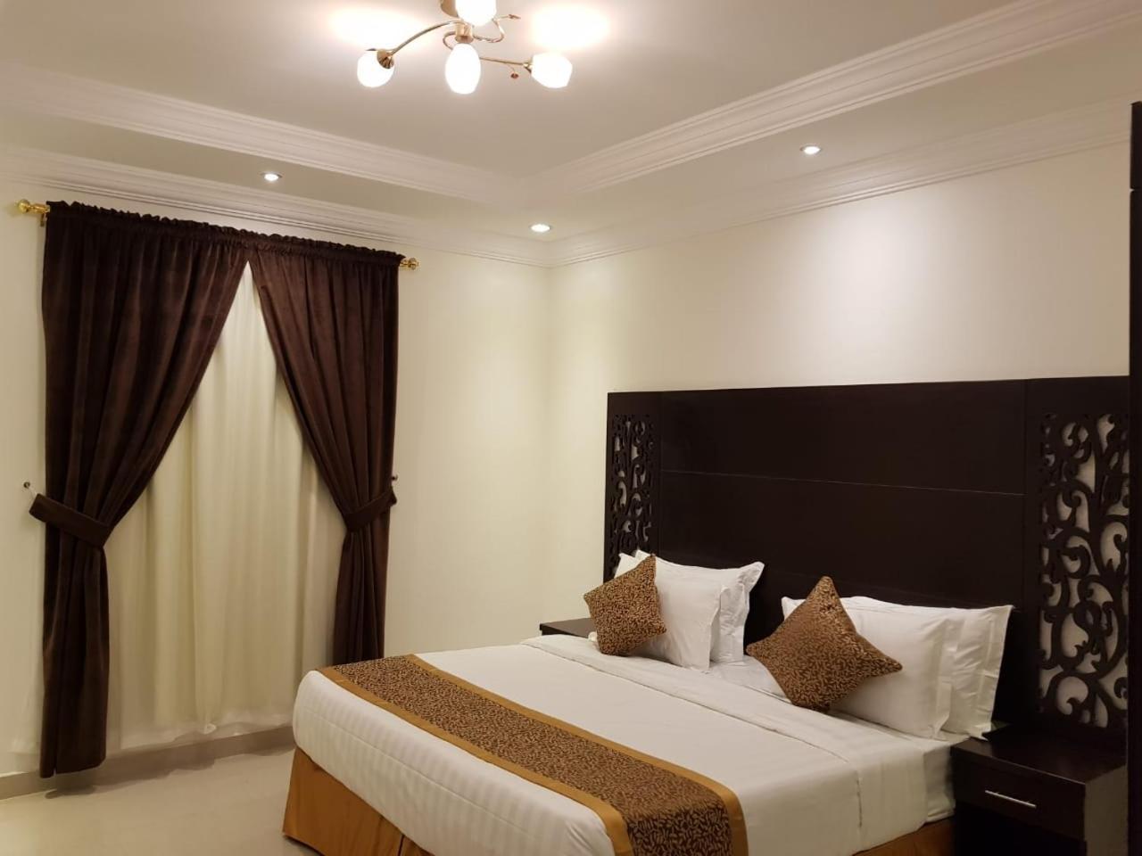 الحماد للشقق الفندقية - فرع سلطان بن سلمان Dschidda Exterior foto
