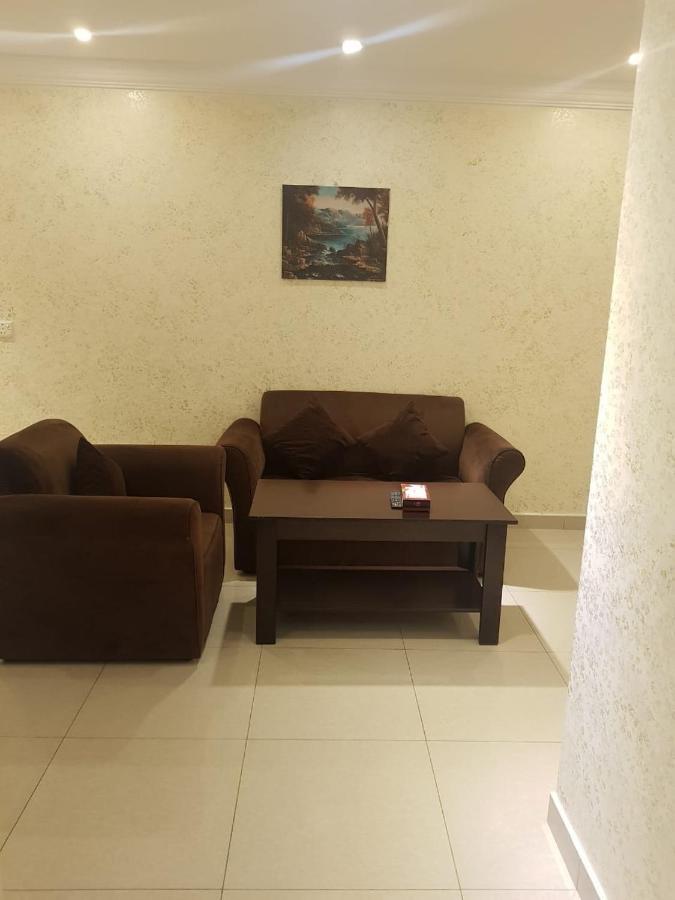 الحماد للشقق الفندقية - فرع سلطان بن سلمان Dschidda Exterior foto